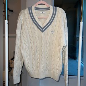 TNA Cable Knit V Neck Sweater SZ Small